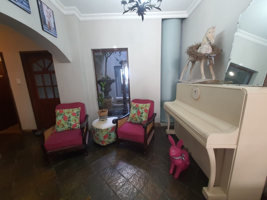 5 Bedroom Property for Sale in Vaalpark Free State